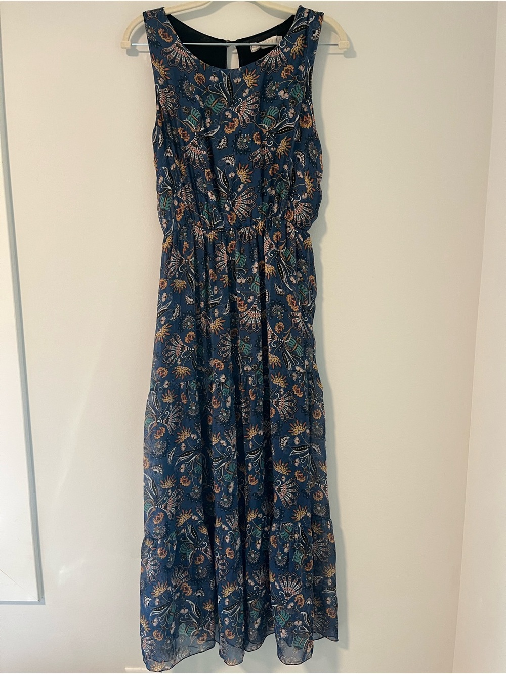 Lara Guidotti Sleeveless Navy Dress NWOT
*Silk blend made in Italy